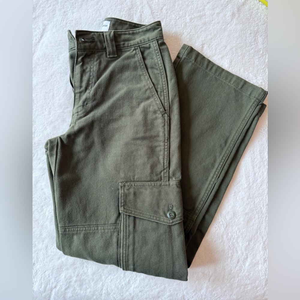 Aritzia by TNA - Olive Cargo Pants